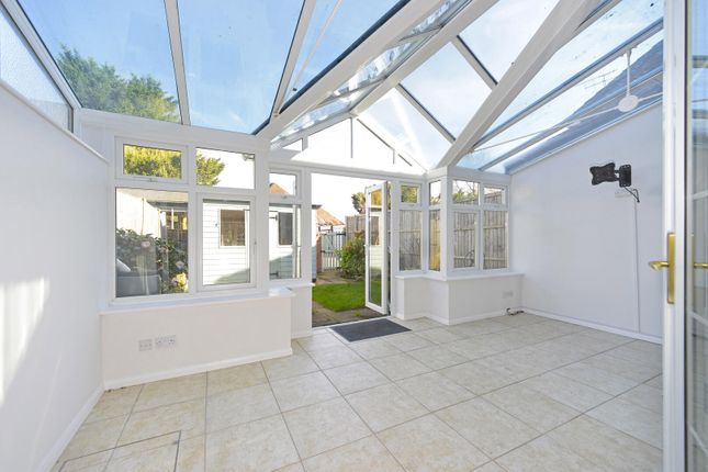 3, Ockfields, Godalming photo 3