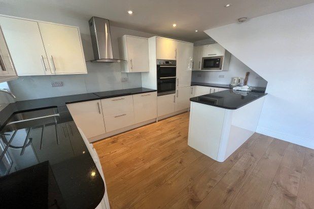Property to rent in Dunston Road, London