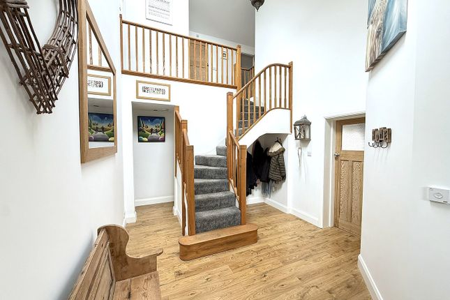 9, Hunt Road, Poole photo 3