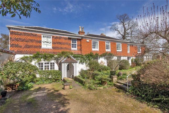 Detached house for sale in Tonbridge Road, Wateringbury, Maidstone, Kent ME18