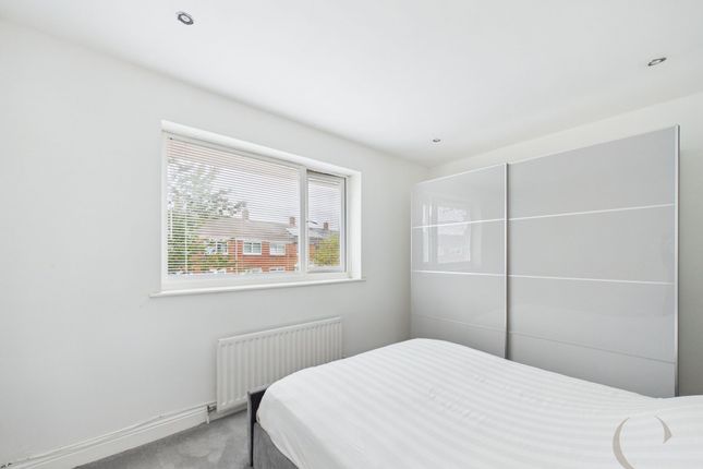 53 Westcliffe Way, South Shields photo 4