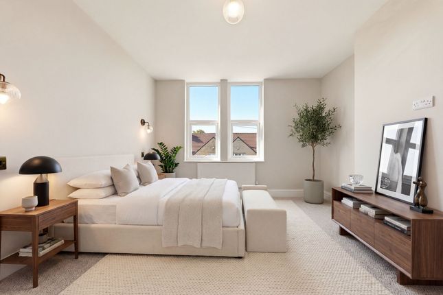 5 Nunroyd Road, Leeds photo 4