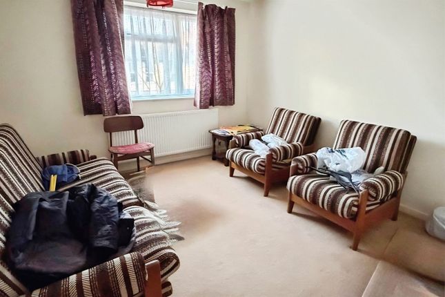 155, Harrington Drive, Lenton, Nottingham photo 4