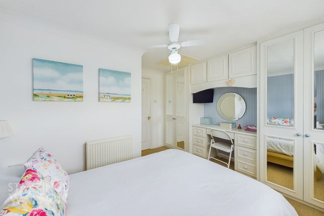 Town house for sale in Magdalen Court, Eye