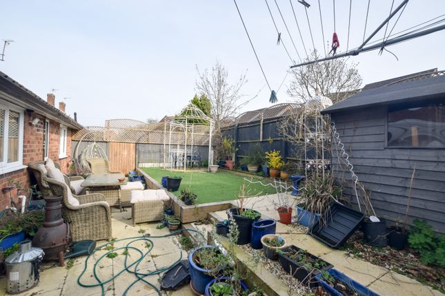 26, Clift Crescent, Telford photo 4