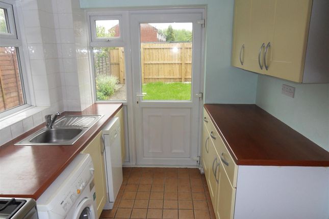 81, Newcastle upon Tyne photo 2