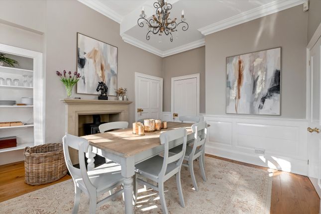 Breakfast Room