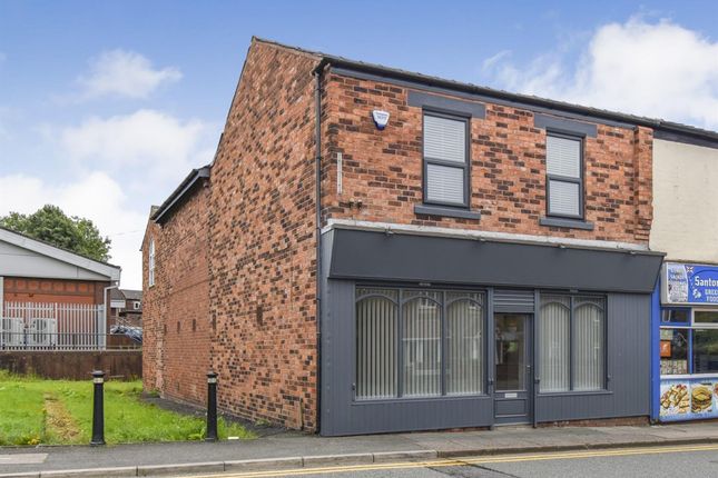 Retail premises to let in Shuttle Street, Tyldesley