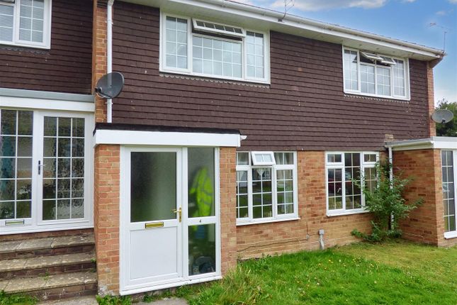 Terraced house to rent in Ivy Walk, Yeovil, Somerset