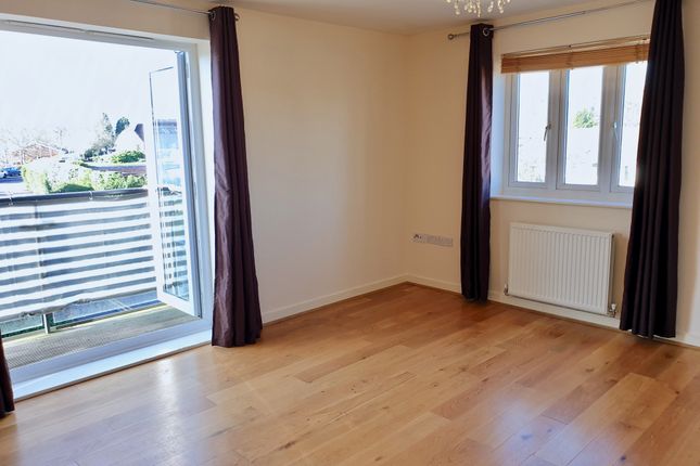 Flat 3, 2 Cow Lane, Watford photo 4