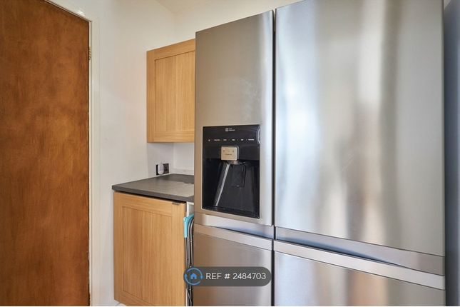 Kitchen/Utility