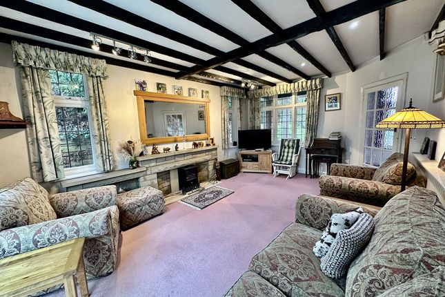 24, Copthorne Road, Rickmansworth photo 2