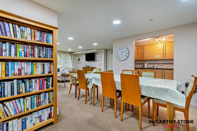 5 Martin Court, St. Catherines Road, Grantham photo 2