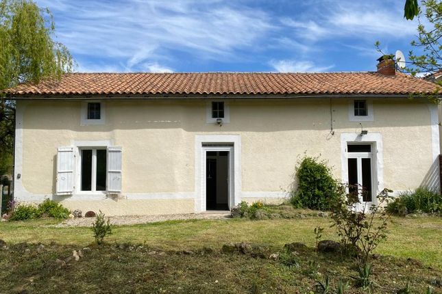 Property for sale in Salles-De-Villefagnan, Poitou-Charentes, 16700, France