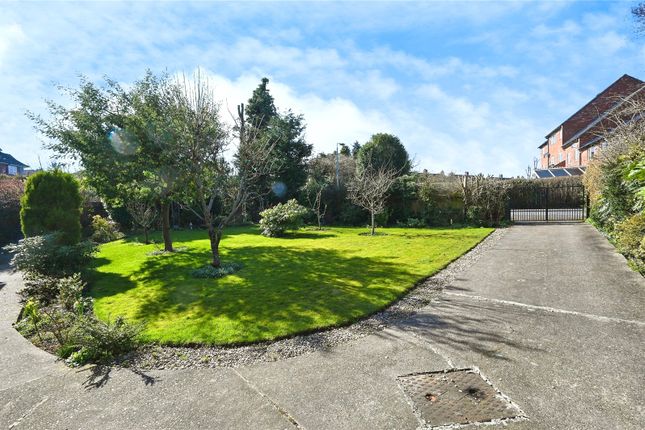 39, Birds Lane, Nottingham photo 2