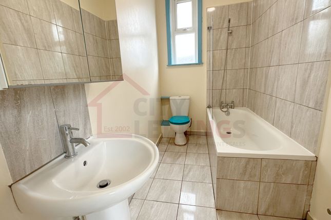 Flat 3, 35, Waverley Street, Arboretum photo 5