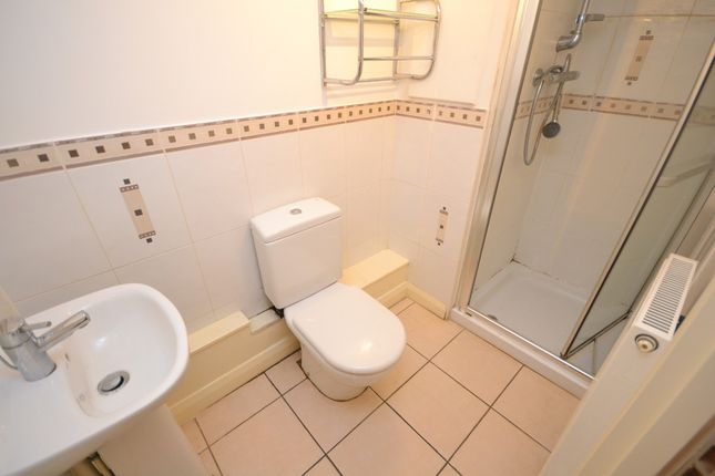 Flat to rent in Thurland Street, Nottingham