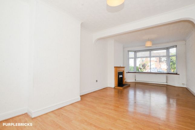 52, Montrose Avenue, Edgware photo 2