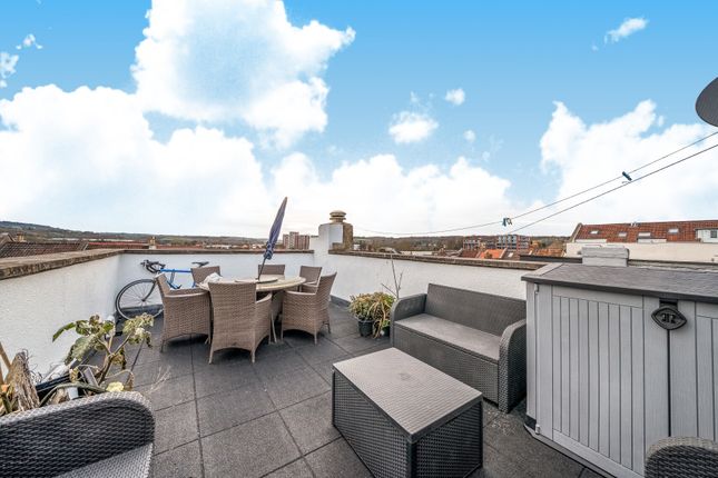 1385507-9-69280d4...