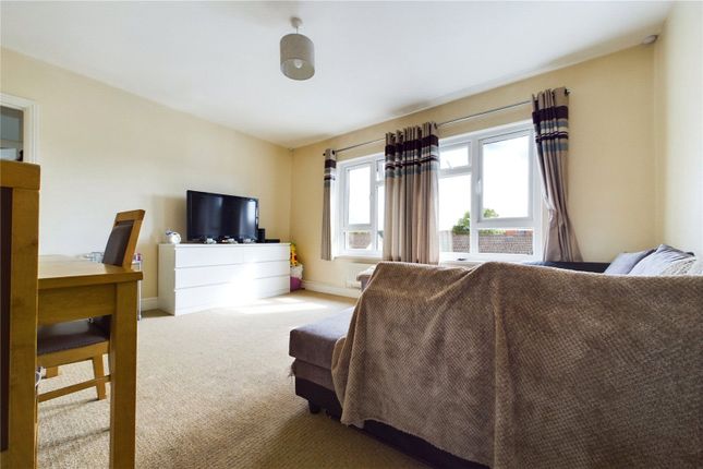 MARKETING CARD, 11, Dempsey Houses, Tilehurst photo 4