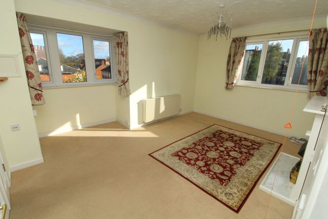 Flat for sale in Lawnsmead Gardens, Newport Pagnell