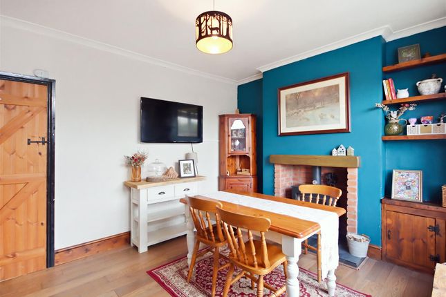20, Hardstoft Road, Chesterfield photo 4
