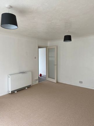 40, Hudson Close, Worthing photo 4