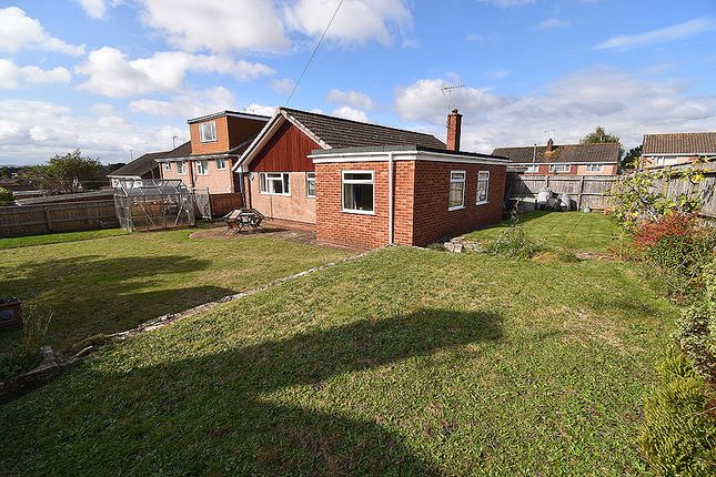 broadfields-road-exeter-ex2-4-bedroom-detached-house-for-sale