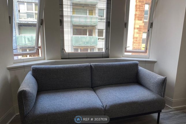 Flat, Ingram Street, Glasgow photo 5