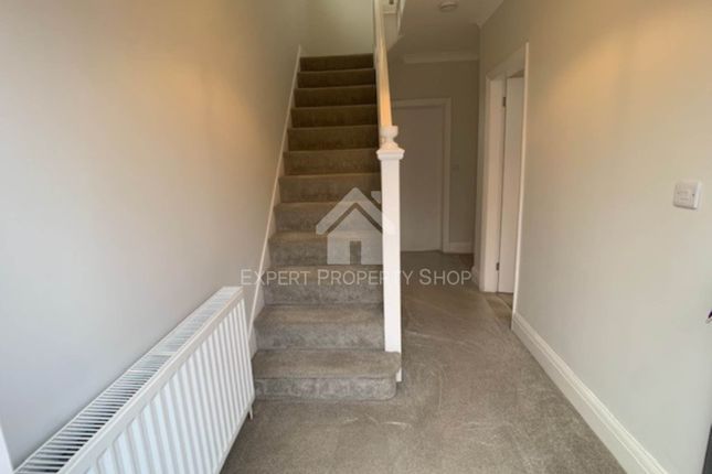 38, Bramley Avenue, Sheffield photo 2