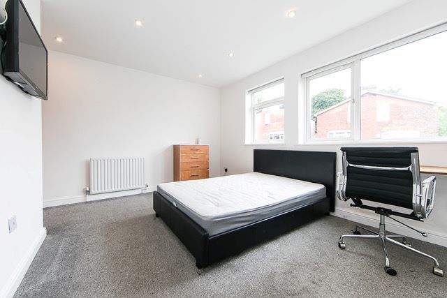 62, Richmond Mount, Leeds photo 3