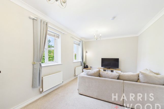 17 Brendon Court, Tiptree, Essex photo 3