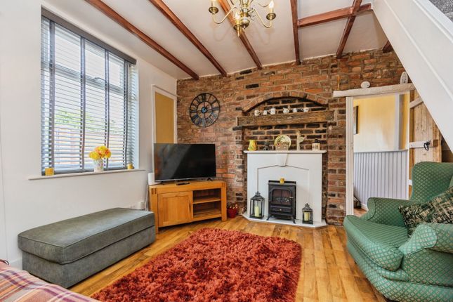 7, Garden Street, Greater Manchester photo 3