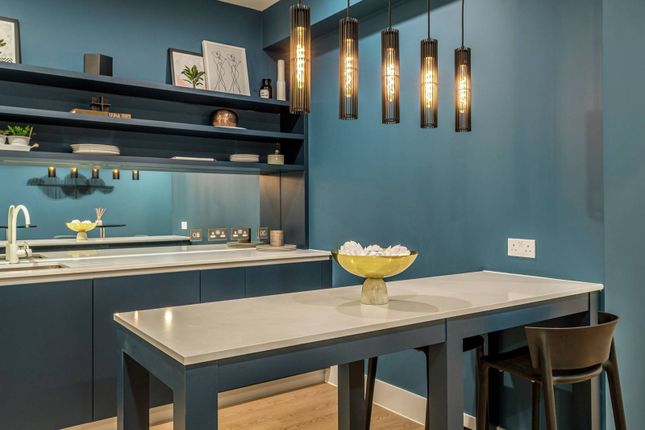 1-bed flat on The Bouchon, Silk District, Whitechapel, £600,000