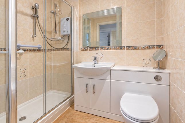 Flat 52, Fairfield Lodge, Eastbourne photo 4