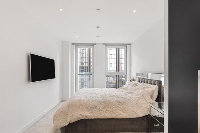 Master Bedroom Alt.Jpg