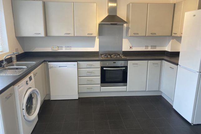 6, Larch Way, Stourport-On-Severn photo 2