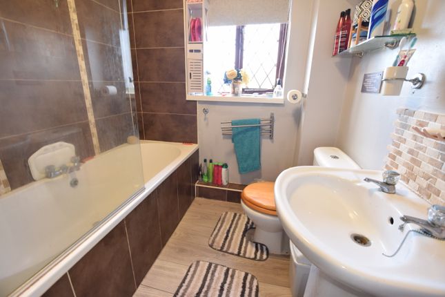 Flat for sale in Dalkeith Avenue, Blackpool