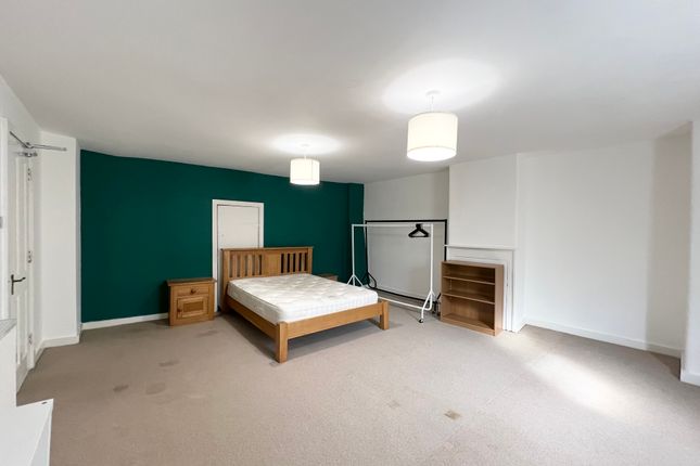 Maisonette, 21-22, High Street, Bath photo 2