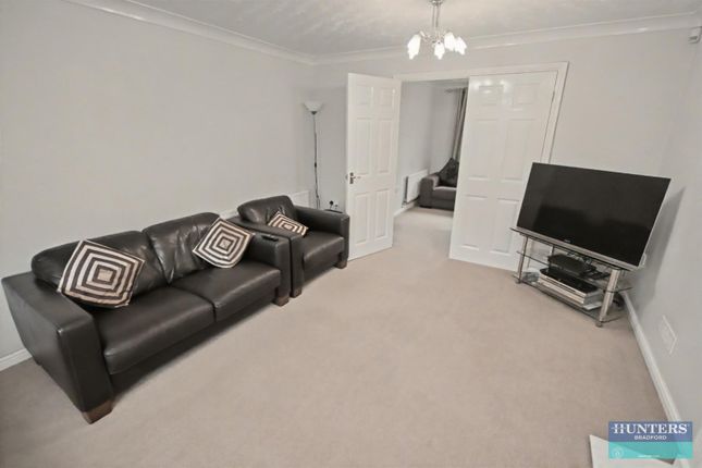 4, Delaware Court, Bradford photo 4