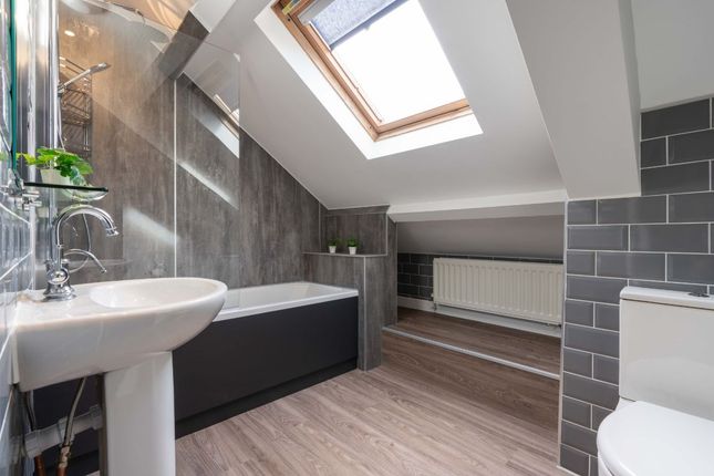 136, Doncaster Road, Newcastle photo 4