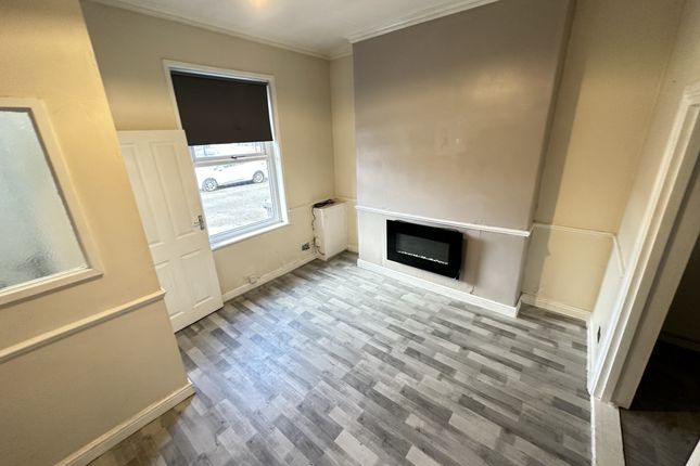 13, Nile Street, Ashton-under-lyne photo 2