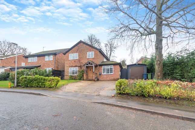 Thumbnail Detached house for sale in Redding Drive, Amersham