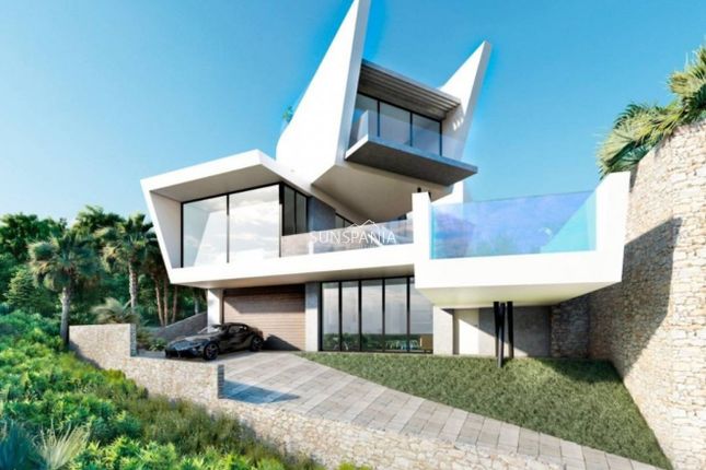 Villa for sale in Street Name Upon Request, Orihuela Costa, Es