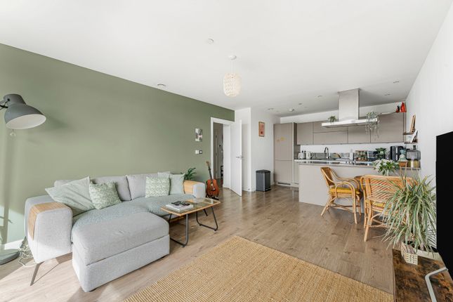 Flat 43, Zest House,, Beechwood Road, London photo 3