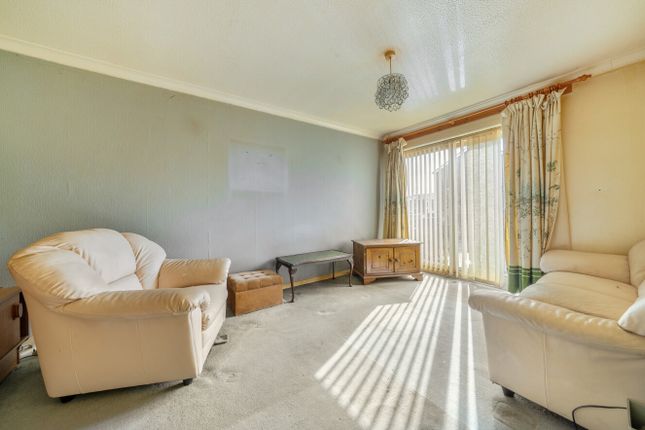 27, Beale Street, Bedfordshire photo 2