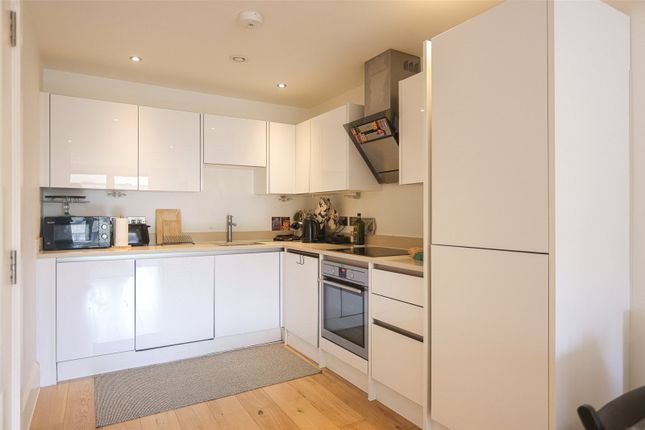 Flat for sale in Axio Way, Bow Common