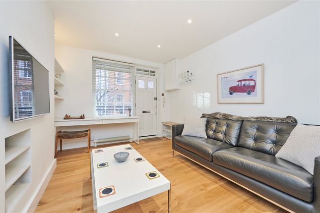 Flat for sale in Beaumont Buildings, Martlett Court