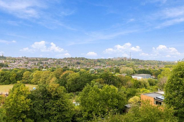 15 Highgate Heights,, Shepherds Hill, London photo 4