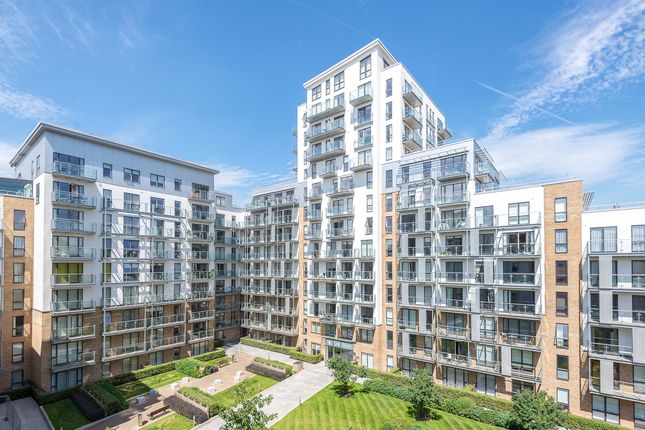 Thumbnail Flat for sale in Seven Sea Gardens, Poplar